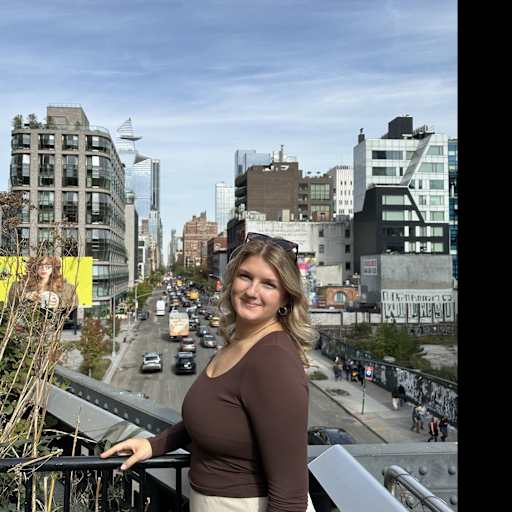 Profile image for pet sitter Joelina