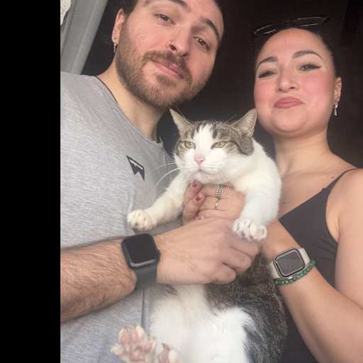 Profile image for pet sitters Christopher & Soraida