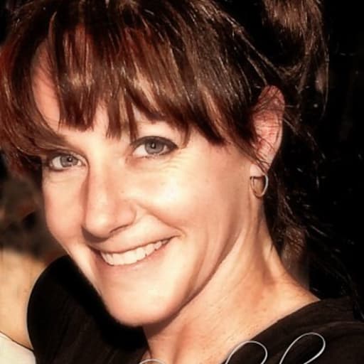 Profile image for pet sitter Paula