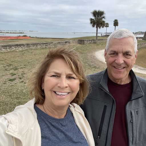 Profile image for pet sitters Brian & Kathleen