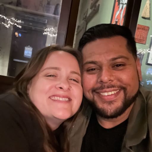 Profile image for pet sitters Julia & Octavio