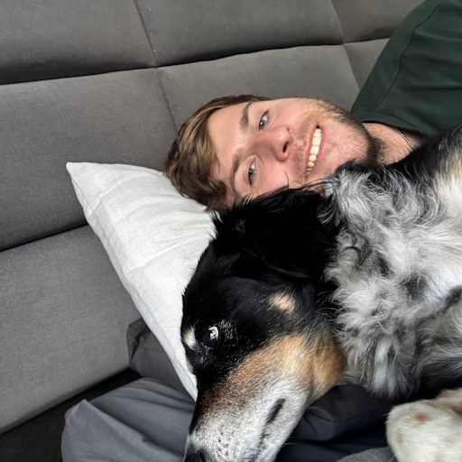 Profile image for pet sitter Christiaan