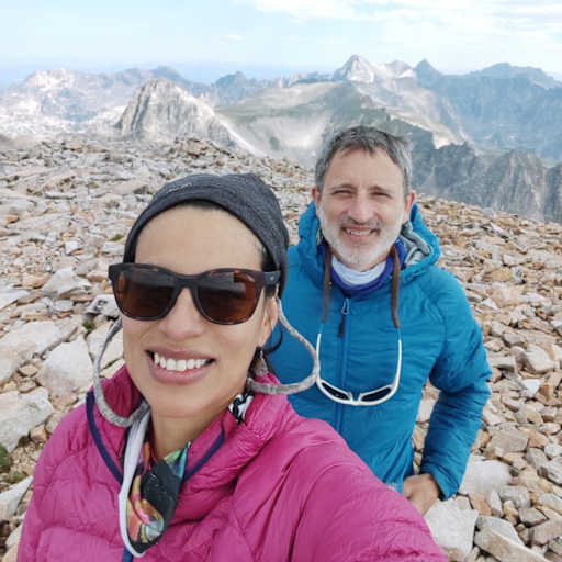 Profile image for pet sitters pamela & Juan Carlos