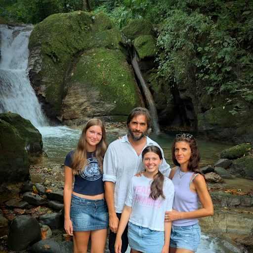 Profile image for pet sitters Anna-Katharina & Luis