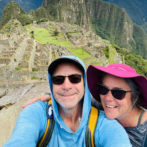 Profile image for pet sitters Kelly & Peter