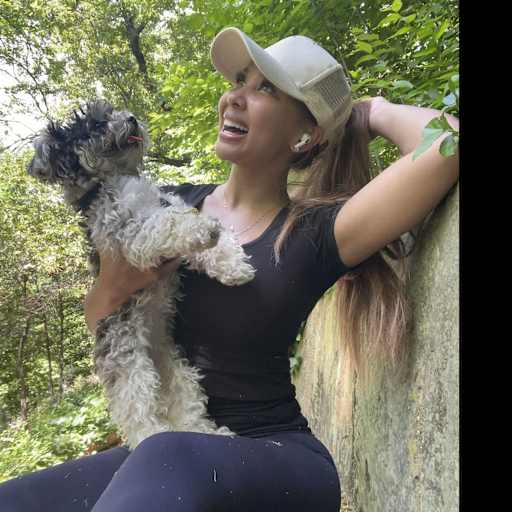 Profile image for pet sitter Jessica-Nicole