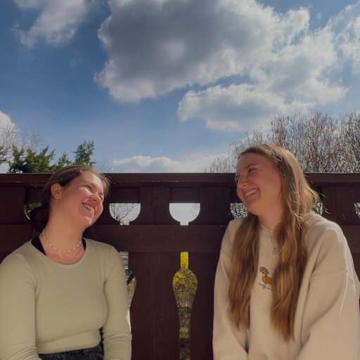 Profile image for pet sitters Julia & Paulina