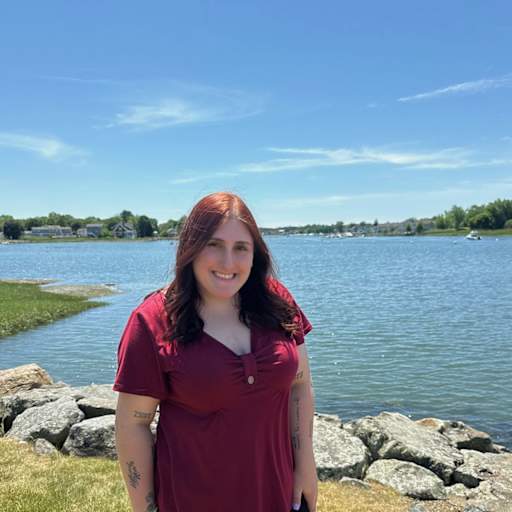 Profile image for pet sitter Camryn