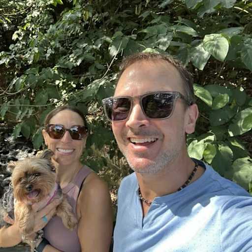 Profile image for pet sitters Dave & Mara