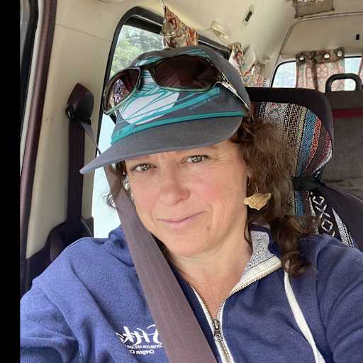 Profile image for pet sitters Amy & John