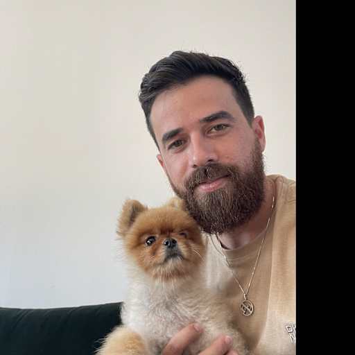 Profile image for pet sitter Elisha
