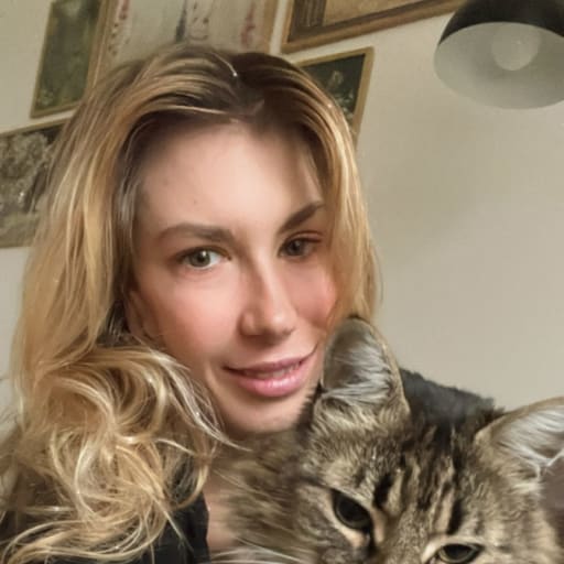 Profile image for pet sitter Veronika
