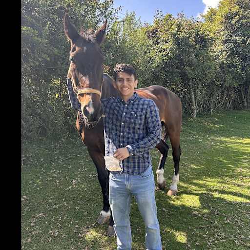 Profile image for pet sitter Mateo