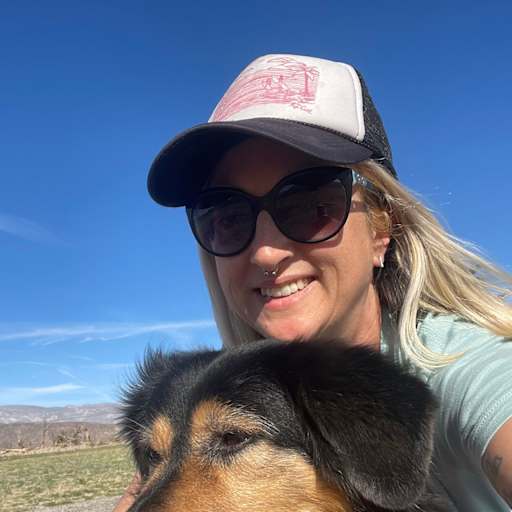 Profile image for pet sitter Nikki