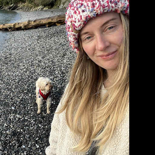 Profile image for pet sitter Emily