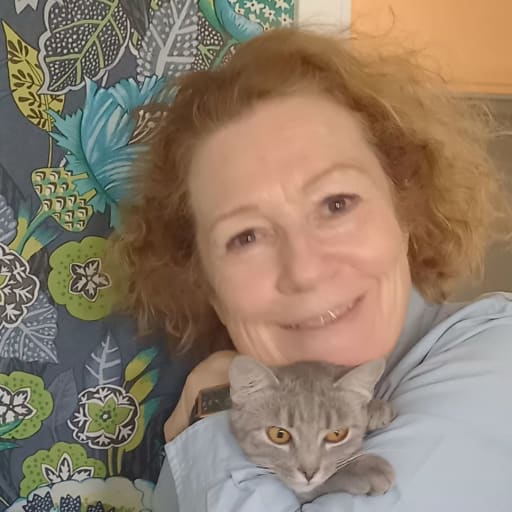 Profile image for pet sitter MYRA