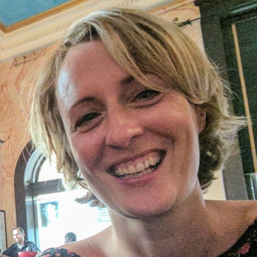 Profile image for pet sitter SARAH