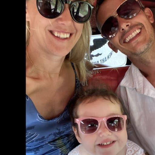 Profile image for pet sitters James & Lizzie