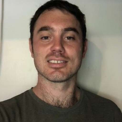 Profile image for pet sitter Deane