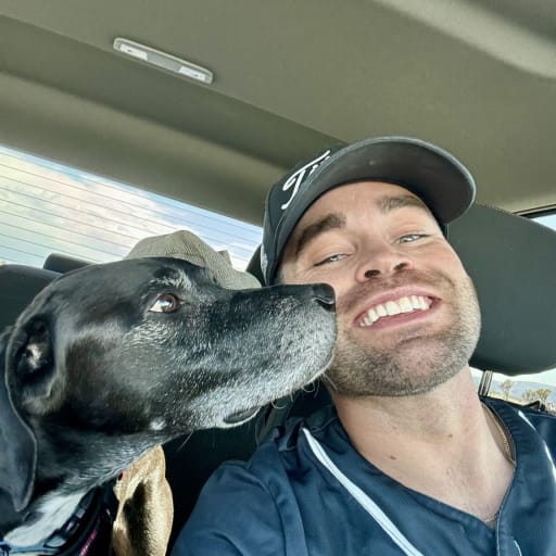 Profile image for pet sitter Hollis