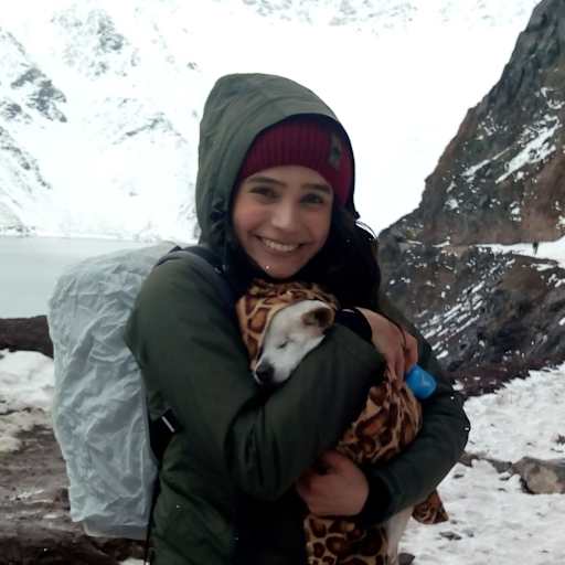 Profile image for pet sitter loreana
