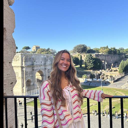 Profile image for pet sitter Sofia