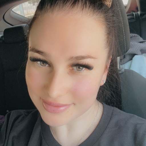 Profile image for pet sitter Sarah