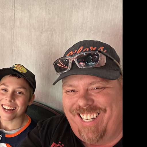 Profile image for pet sitter Lester