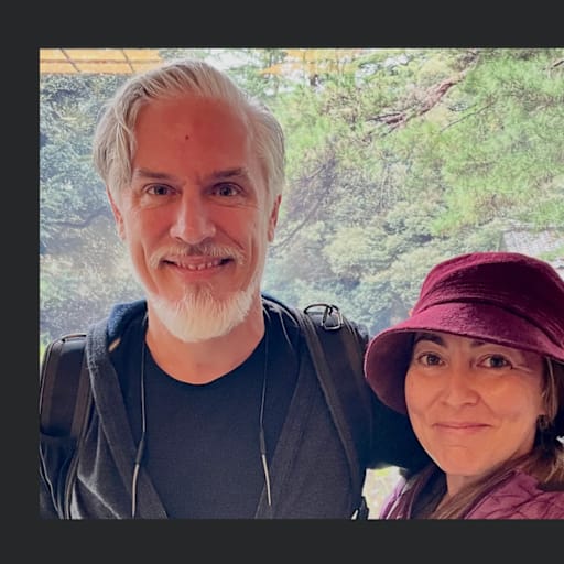 Profile image for pet sitters Aaron & Kim