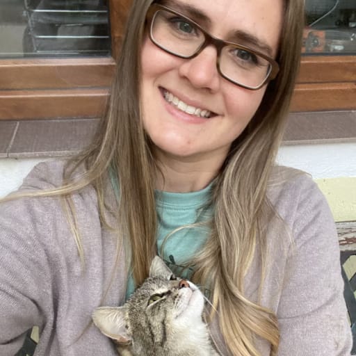 Profile image for pet sitter Sylvia