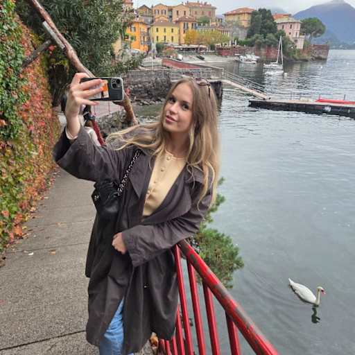 Profile image for pet sitters Vanja & Ilija