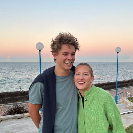 Profile image for pet sitters Luke & Guro