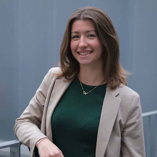 Profile image for pet sitters Lorren & Clara