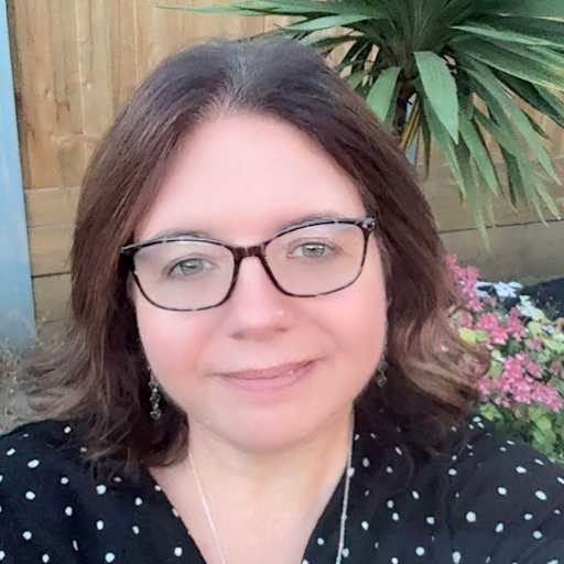 Profile image for pet sitter Lisa