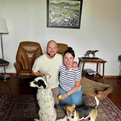 Profile image for pet sitters Aaron & Mary-rita
