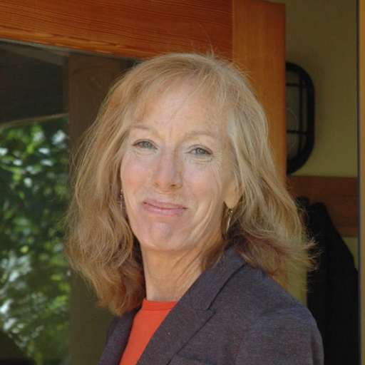 Profile image for pet sitter Erika