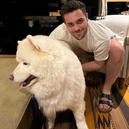 Profile image for pet sitter Reinaldo