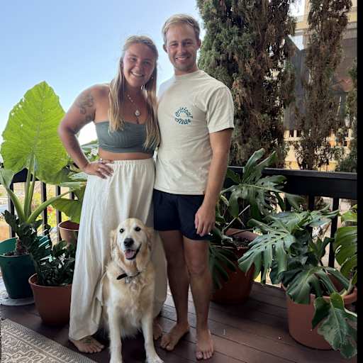 Profile image for pet sitters Kare & Maxwell