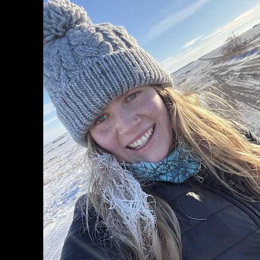 Profile image for pet sitter Lauren