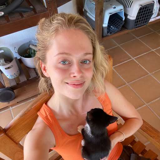 Profile image for pet sitter Greta