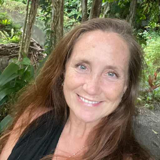 Profile image for pet sitter Kelly