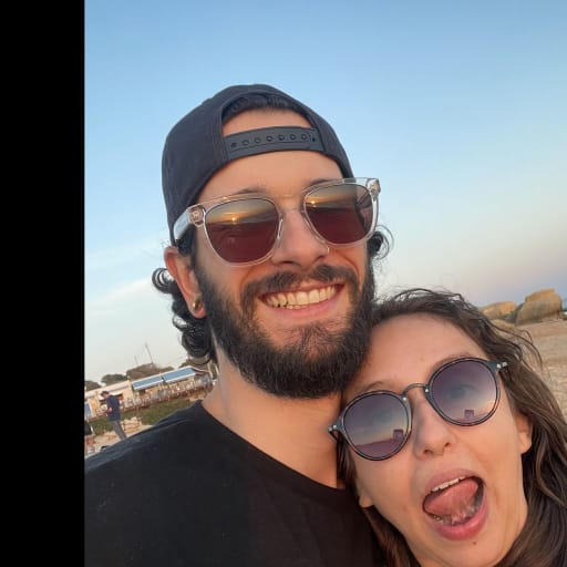 Profile image for pet sitters Camila & Bruno
