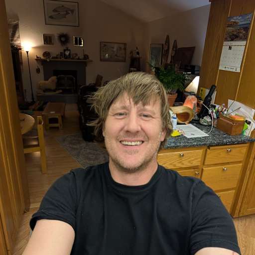 Profile image for pet sitter DANA