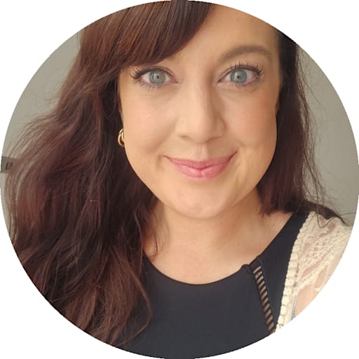 Profile image for pet sitter Lauren