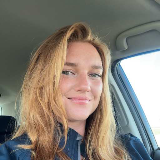 Profile image for pet sitter Claire