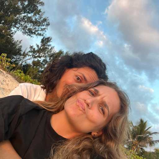Profile image for pet sitters Lee & Marion