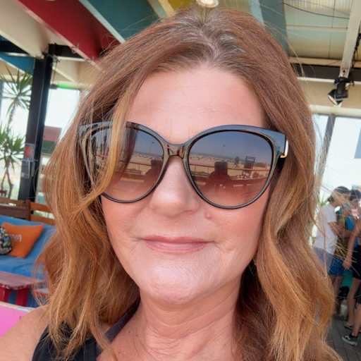 Profile image for pet sitter Allison
