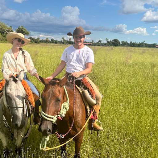 Profile image for pet sitters Paloma & Roberto