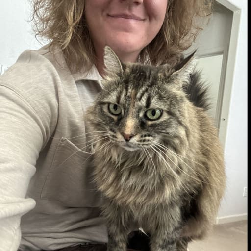 Profile image for pet sitter Samantha