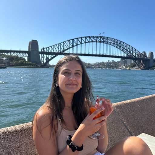 Profile image for pet sitter Victoria